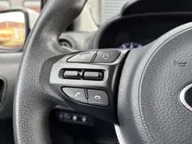 Kia Picanto (2017) thumbnail 15