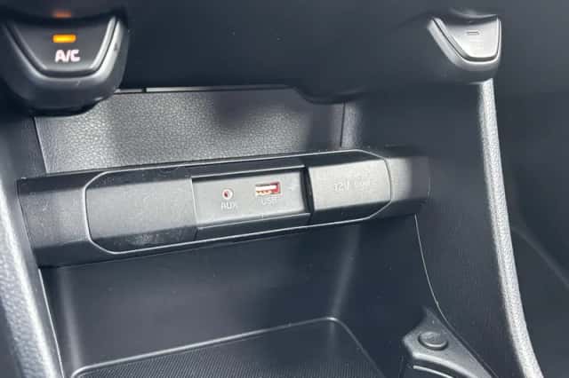 Kia Picanto (2017) thumbnail 20