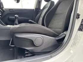 Kia Picanto (2017) thumbnail 23