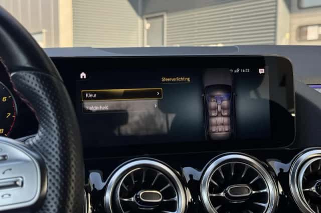 Mercedes-Benz GLA (2023) thumbnail 20