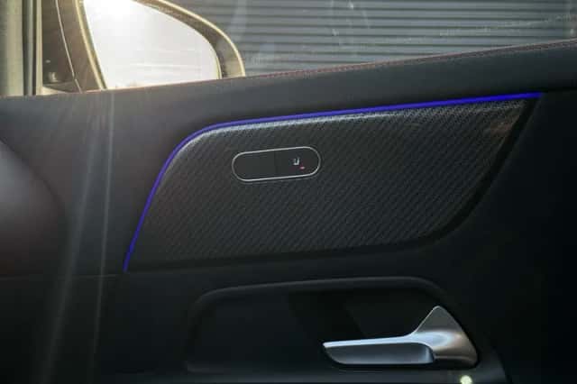 Mercedes-Benz GLA (2023) thumbnail 21