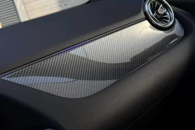Mercedes-Benz GLA (2023) thumbnail 23