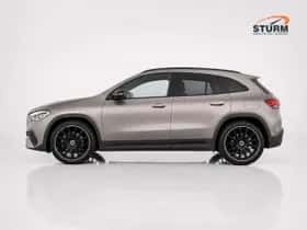 Mercedes-Benz GLA (2023) thumbnail 5