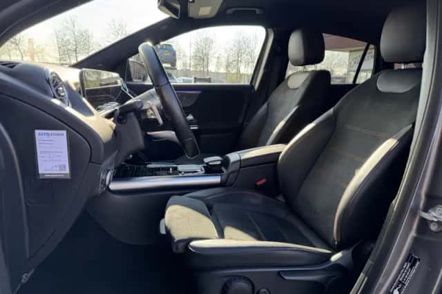 Mercedes-Benz GLA (2023) thumbnail 7