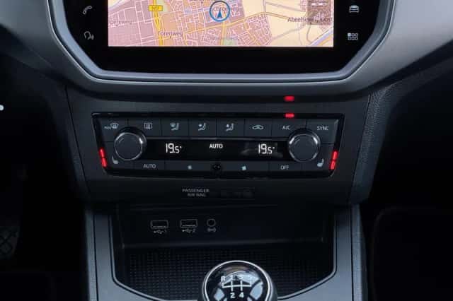 SEAT Ibiza (2019) thumbnail 19