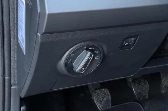 SEAT Ibiza (2019) thumbnail 23