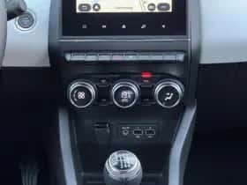 Renault Clio (2022) thumbnail 20