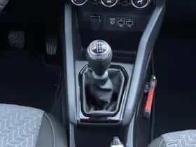 Renault Clio (2022) thumbnail 21