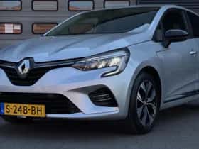 Renault Clio (2022) thumbnail 22