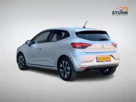 Renault Clio (2022) thumbnail 6