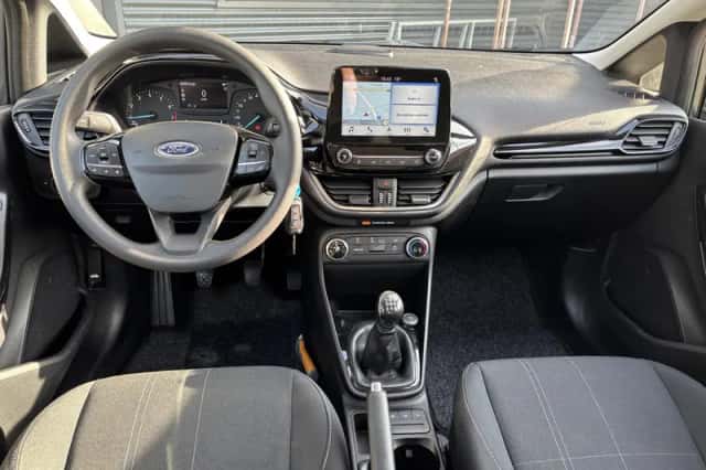 Ford Fiesta (2018) thumbnail 11