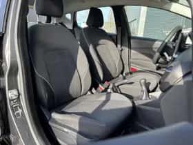 Ford Fiesta (2018) thumbnail 12