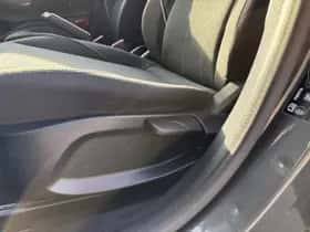Ford Fiesta (2018) thumbnail 25