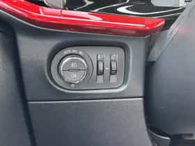 Opel Mokka (2021) thumbnail 24
