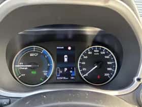 Mitsubishi Eclipse Cross (2021) thumbnail 35