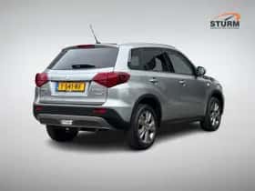 Suzuki Vitara (2023) thumbnail 4