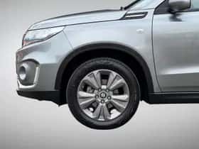 Suzuki Vitara (2023) thumbnail 8