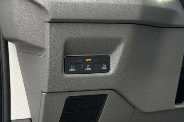 Volkswagen Crafter (2024) thumbnail 31