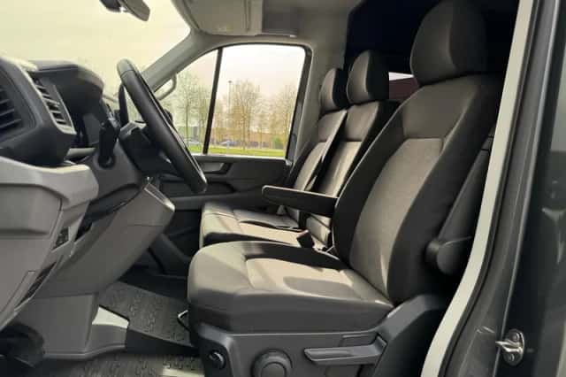 Volkswagen Crafter (2024) thumbnail 9