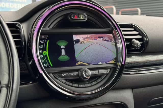 MINI Clubman (2019) thumbnail 18