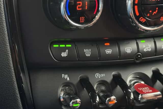 MINI Clubman (2019) thumbnail 22