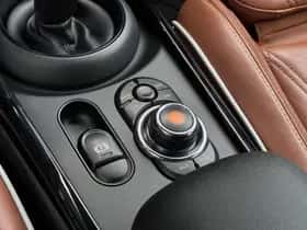 MINI Clubman (2019) thumbnail 33