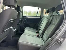 Volkswagen Tiguan (2018) thumbnail 12
