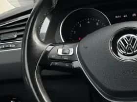 Volkswagen Tiguan (2018) thumbnail 15