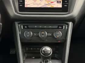 Volkswagen Tiguan (2018) thumbnail 19