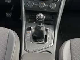 Volkswagen Tiguan (2018) thumbnail 20