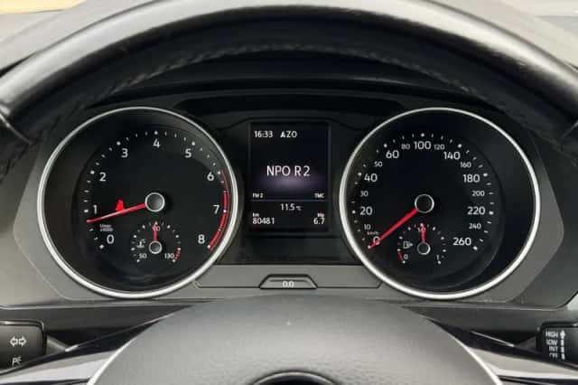 Volkswagen Tiguan (2018) thumbnail 28