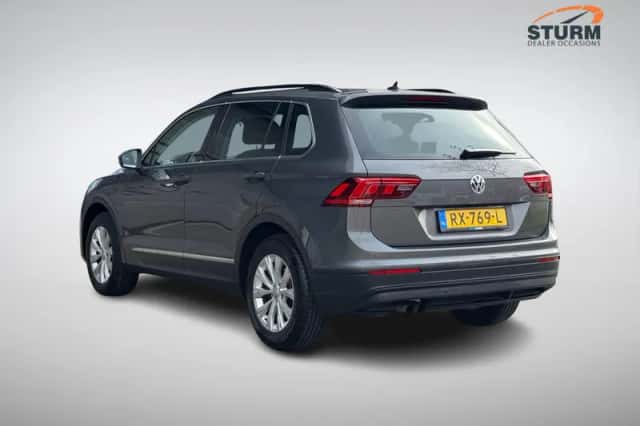 Volkswagen Tiguan (2018) thumbnail 6