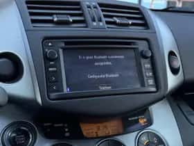 Toyota RAV4 (2012) thumbnail 17
