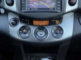 Toyota RAV4 (2012) thumbnail 19