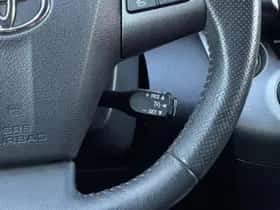 Toyota RAV4 (2012) thumbnail 23