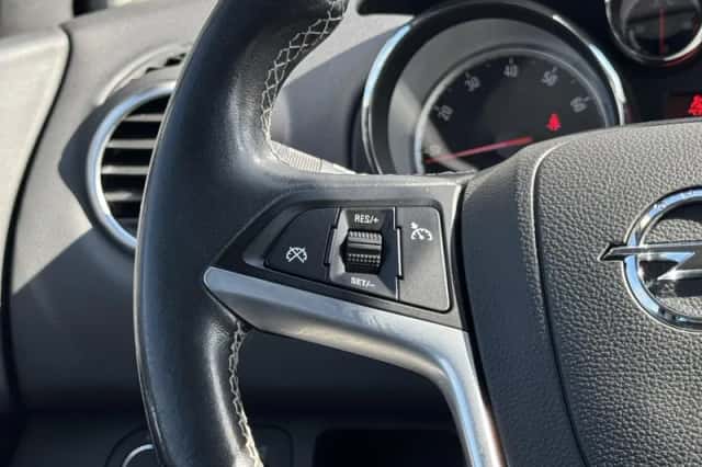 Opel Meriva (2017) thumbnail 15
