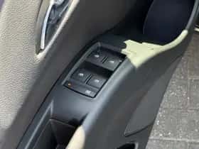 Opel Meriva (2017) thumbnail 25