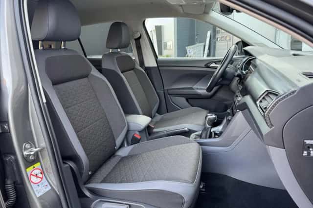 Volkswagen T-Cross (2019) thumbnail 11