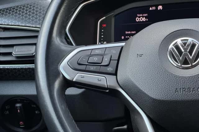 Volkswagen T-Cross (2019) thumbnail 15