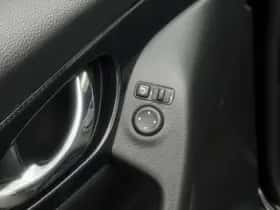 Nissan X-Trail (2018) thumbnail 26