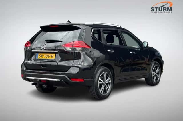 Nissan X-Trail (2018) thumbnail 4