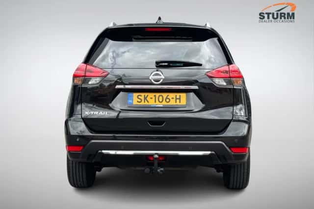 Nissan X-Trail (2018) thumbnail 5
