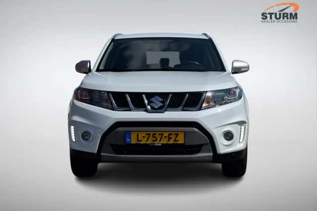 Suzuki Vitara (2019) thumbnail 2