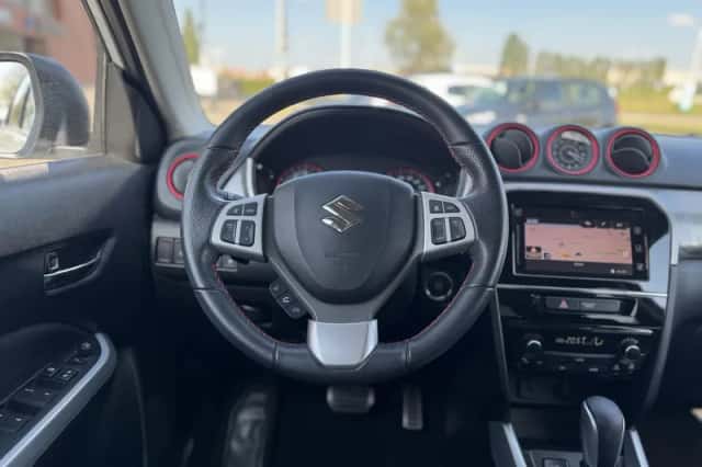 Suzuki Vitara (2019) thumbnail 13