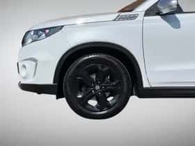Suzuki Vitara (2019) thumbnail 7