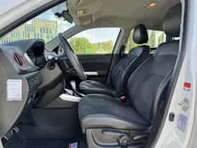 Suzuki Vitara (2019) thumbnail 8