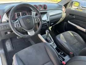 Suzuki Vitara (2019) thumbnail 9