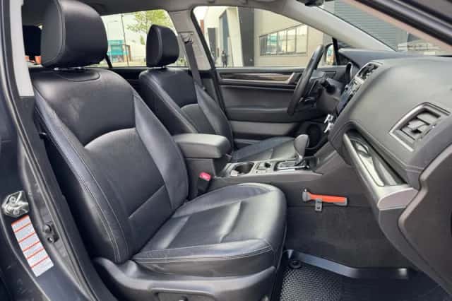 Subaru Outback (2021) thumbnail 11