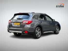 Subaru Outback (2021) thumbnail 4