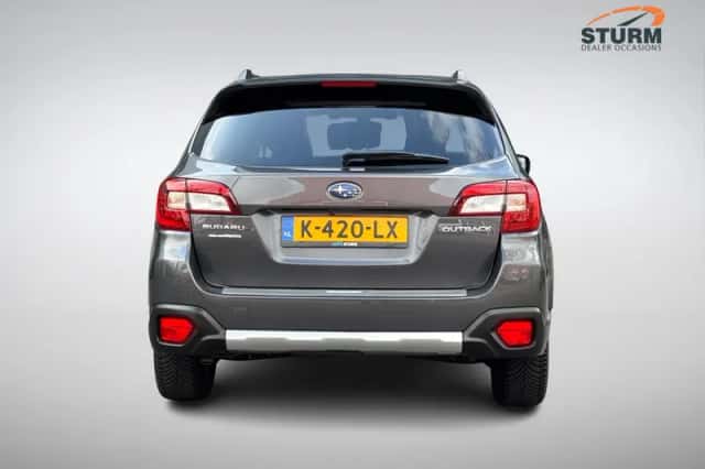 Subaru Outback (2021) thumbnail 5